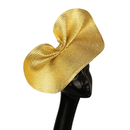 Modern Shiny Elegant Fascinator