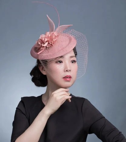 Elegant Cocktail Hat with Net Veil - Image 5