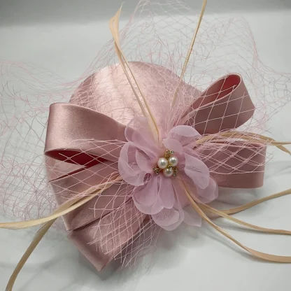 Retro Clip-on Fascinator with Elegant Design - Image 12